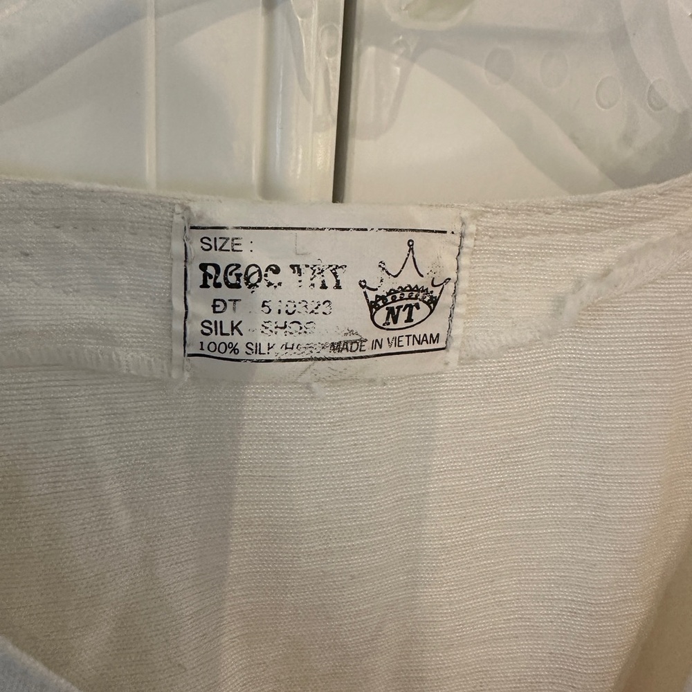 Cream Button-Front Lg Top - Picture 3 of 3